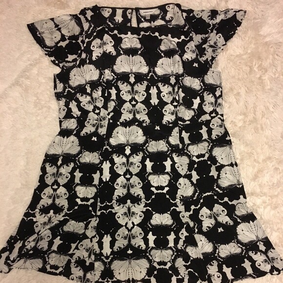 Anna Scholz Dresses & Skirts - Anna Scholz butterfly print silk dress